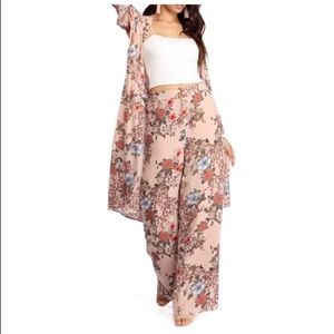 Two piece set. Pants and duster(kimono)